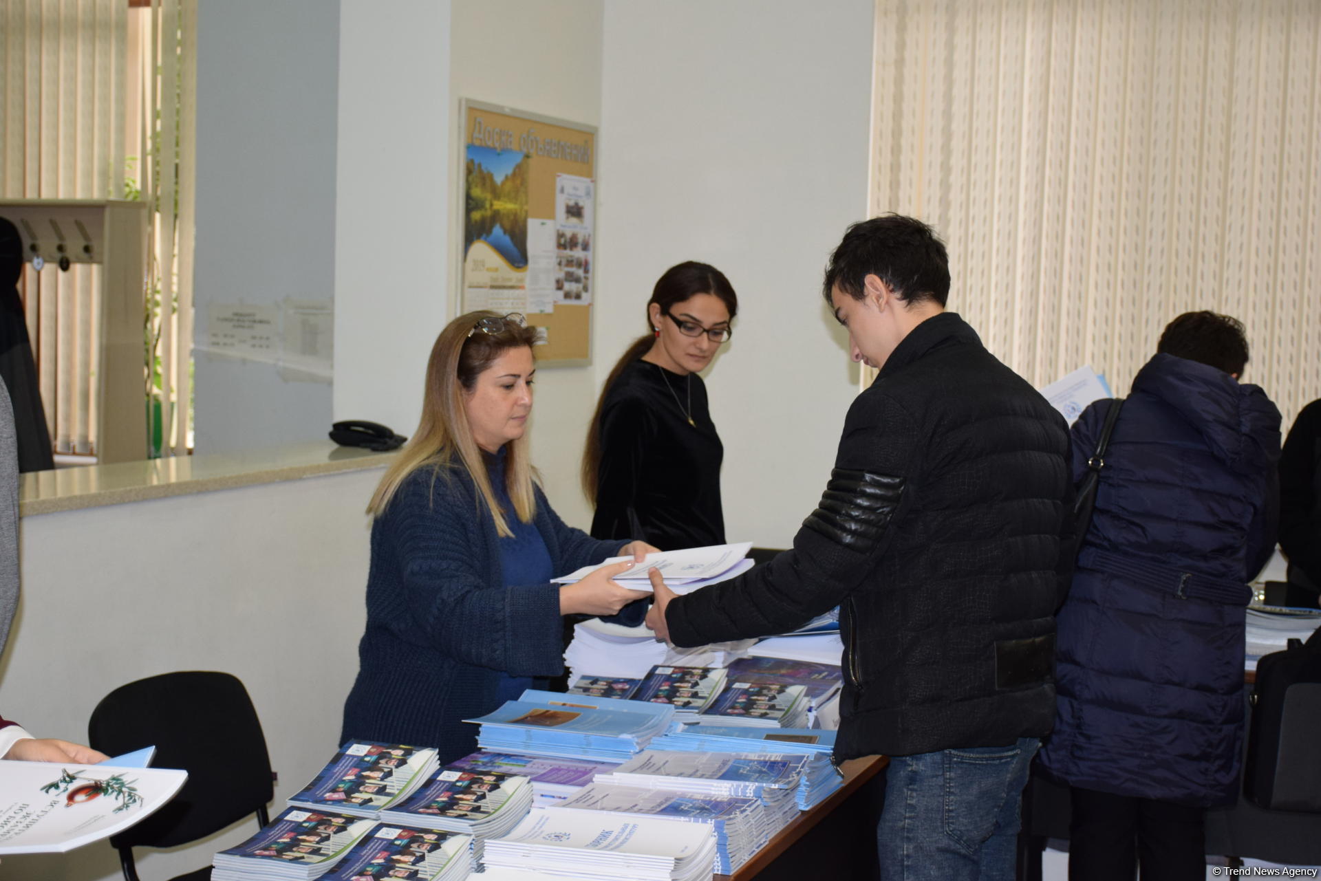 В Бакинском филиале МГУ имени М.В. Ломоносова прошел традиционный День открытых дверей (ФОТО)