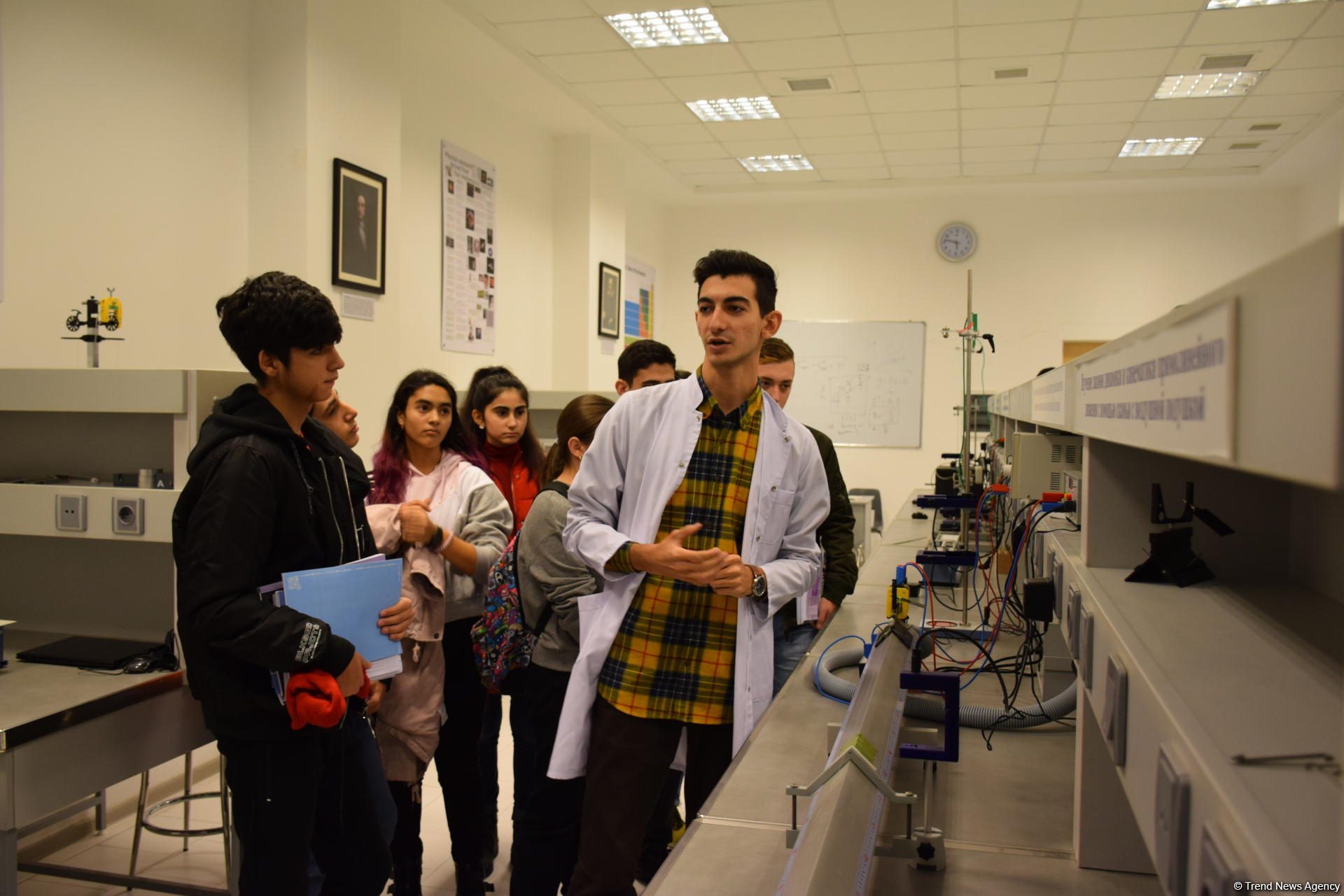 В Бакинском филиале МГУ имени М.В. Ломоносова прошел традиционный День открытых дверей (ФОТО)