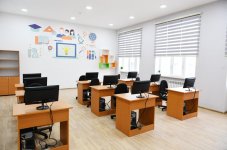Забота государства вдохновляет нас еще больше работать на благо Азербайджана и наших детей - репортаж из школы-интерната номер 10 в Баку (ВИДЕО, ФОТО)