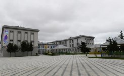 Забота государства вдохновляет нас еще больше работать на благо Азербайджана и наших детей - репортаж из школы-интерната номер 10 в Баку (ВИДЕО, ФОТО)
