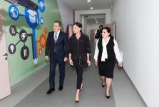 Забота государства вдохновляет нас еще больше работать на благо Азербайджана и наших детей - репортаж из школы-интерната номер 10 в Баку (ВИДЕО, ФОТО)