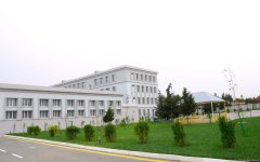 Забота государства вдохновляет нас еще больше работать на благо Азербайджана и наших детей - репортаж из школы-интерната номер 10 в Баку (ВИДЕО, ФОТО)