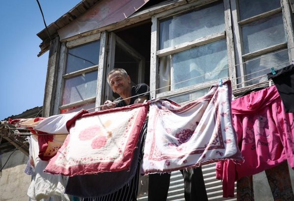 Бывшая "Советская" в фантазиях Баку, или Улыбка Чешырского кота  (ФОТО)