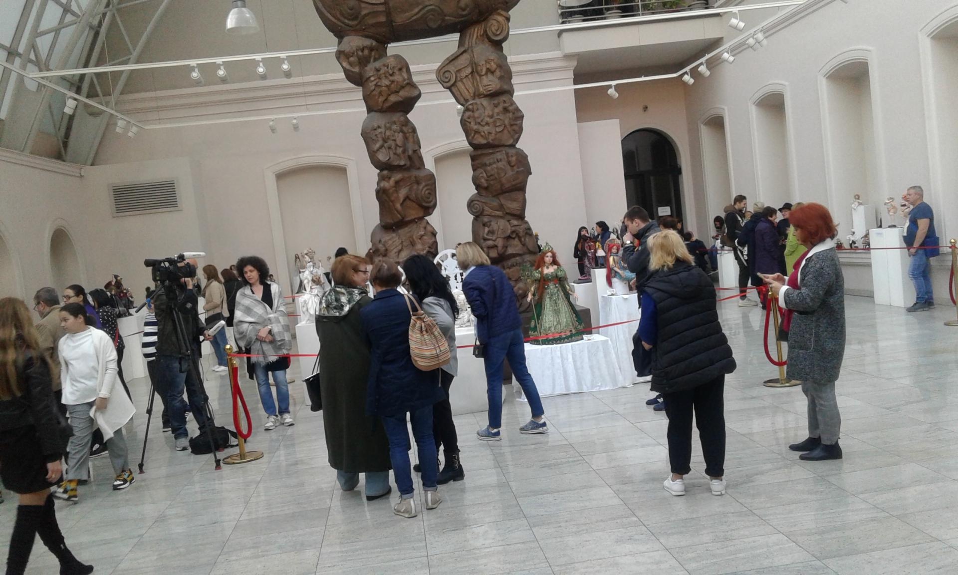 Семейная чета из Азербайджана очаровала своими куклами ArtDoll Tbilisi (ФОТО)