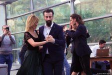 Необычное шоу в Бакинском метро – страстное Аргентинское танго (ВИДЕО, ФОТО)