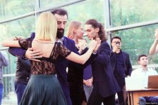 Необычное шоу в Бакинском метро – страстное Аргентинское танго (ВИДЕО, ФОТО)