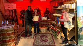 Праздник Короля фруктов в Гёйчае – донер из гранат, конкурсы, самое красное шоу (ФОТО)