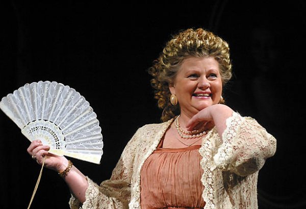 С самой первой моей поездки я влюбилась в Баку - Ирина Муравьёва (ЭКСКЛЮЗИВ, ФОТО)