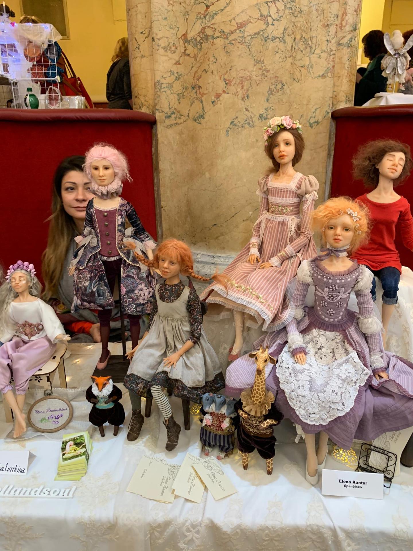 Куклы Фарах Алиевой представлены на Международной выставке Prague Doll 2019 (ФОТО)