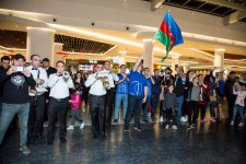 В торговом центре провели музыкальный парад с флагами Азербайджана (ВИДЕО, ФОТО)