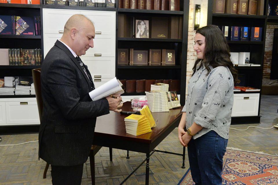 Как добиться успеха – подарки от Вариса Йолчуева (ФОТО)