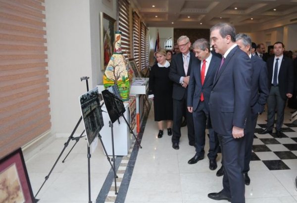 "Фантастическое" путешествие послов иностранных государств в Гянджу (ВИДЕО, ФОТО)