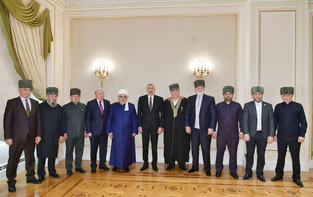 Президент Ильхам Алиев принял делегацию в составе группы мусульманских религиозных деятелей из северокавказских республик России (ФОТО)