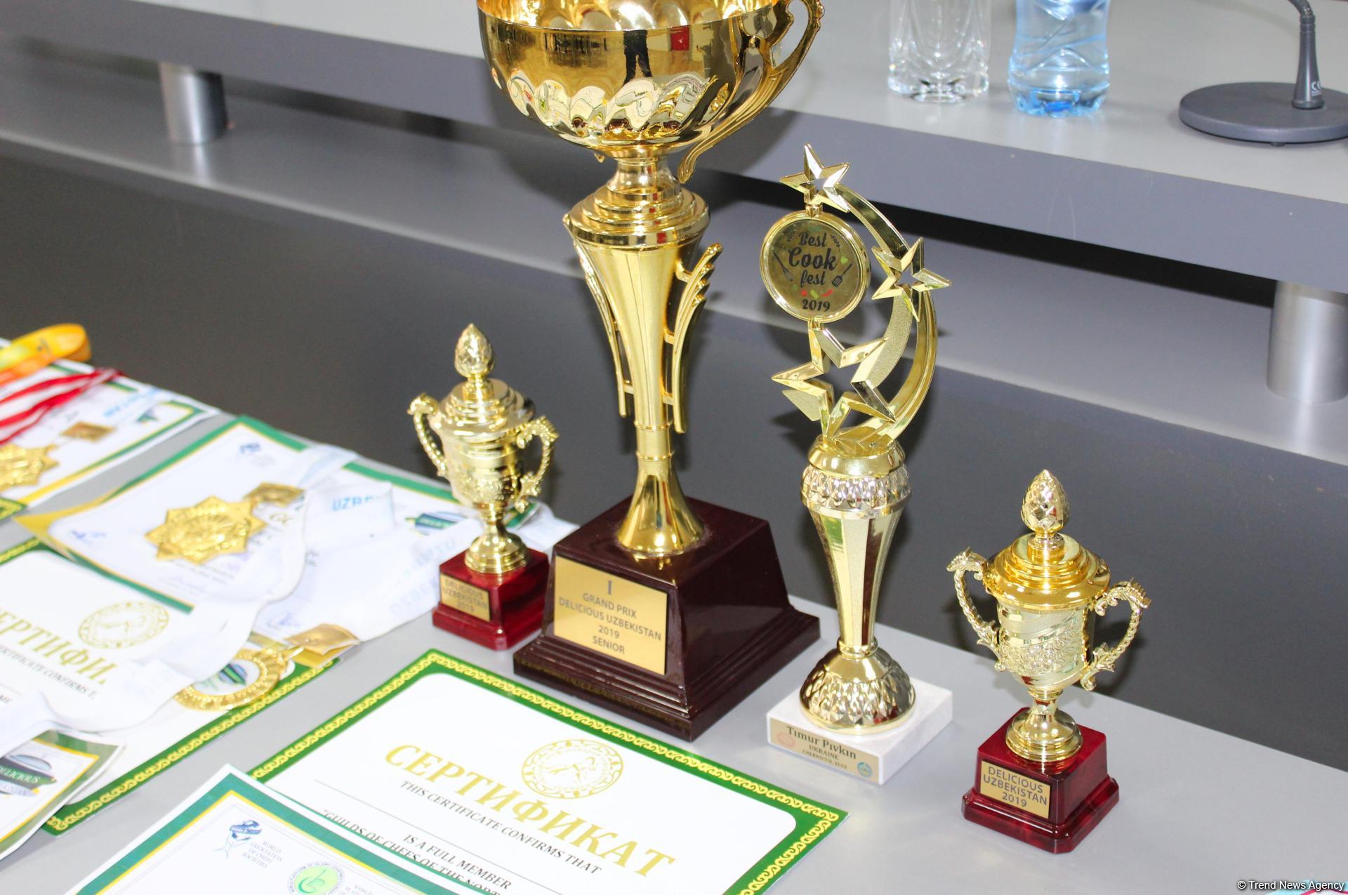 Вкусный Узбекистан - золотой вояж азербайджанцев (ФОТО)