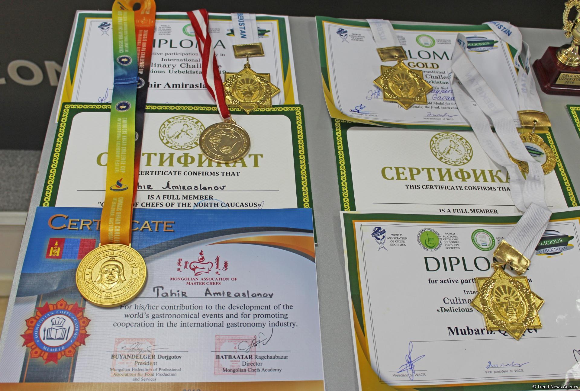 Вкусный Узбекистан - золотой вояж азербайджанцев (ФОТО)