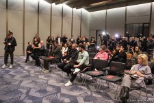 Веселые посиделки Джема Йылмаза с азербайджанцами (ФОТО)