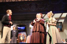 Торт для девочек! Блистательные Ирина Муравьева и Людмила Полякова затеяли женитьбу в Баку (ФОТО)