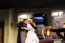 Торт для девочек! Блистательные Ирина Муравьева и Людмила Полякова затеяли женитьбу в Баку (ФОТО)