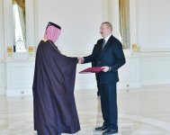 Президент Ильхам Алиев принял верительные грамоты новоназначенного посла Катара (ФОТО)