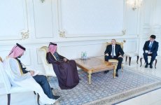 Президент Ильхам Алиев принял верительные грамоты новоназначенного посла Катара (ФОТО)