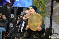 Потрясающе исполнение "Sığmazam"!  Отец и дочь - Алим и Фяргана  Гасымовы (ВИДЕО, ФОТО)