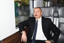 Президент Ильхам Алиев принял участие в открытии после реконструкции линии Сабунчи-Пиршаги Бакинской кольцевой железной дороги (ФОТО)