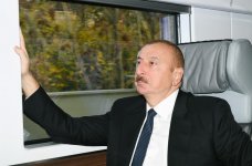Президент Ильхам Алиев принял участие в открытии после реконструкции линии Сабунчи-Пиршаги Бакинской кольцевой железной дороги (ФОТО)