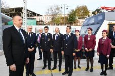 Президент Ильхам Алиев принял участие в открытии после реконструкции линии Сабунчи-Пиршаги Бакинской кольцевой железной дороги (ФОТО)