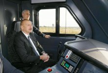 Президент Ильхам Алиев принял участие в открытии после реконструкции линии Сабунчи-Пиршаги Бакинской кольцевой железной дороги (ФОТО)