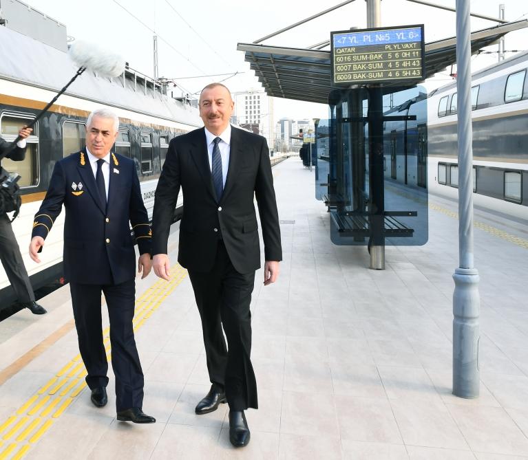 Президент Ильхам Алиев принял участие в открытии после реконструкции линии Сабунчи-Пиршаги Бакинской кольцевой железной дороги (ФОТО)