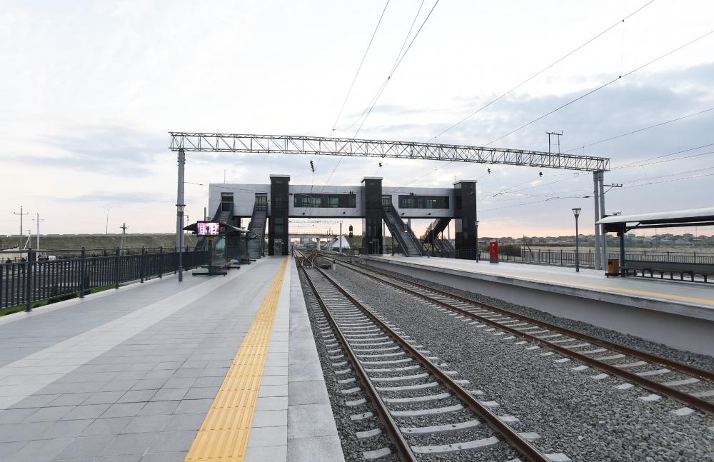 Президент Ильхам Алиев принял участие в открытии после реконструкции линии Сабунчи-Пиршаги Бакинской кольцевой железной дороги (ФОТО)