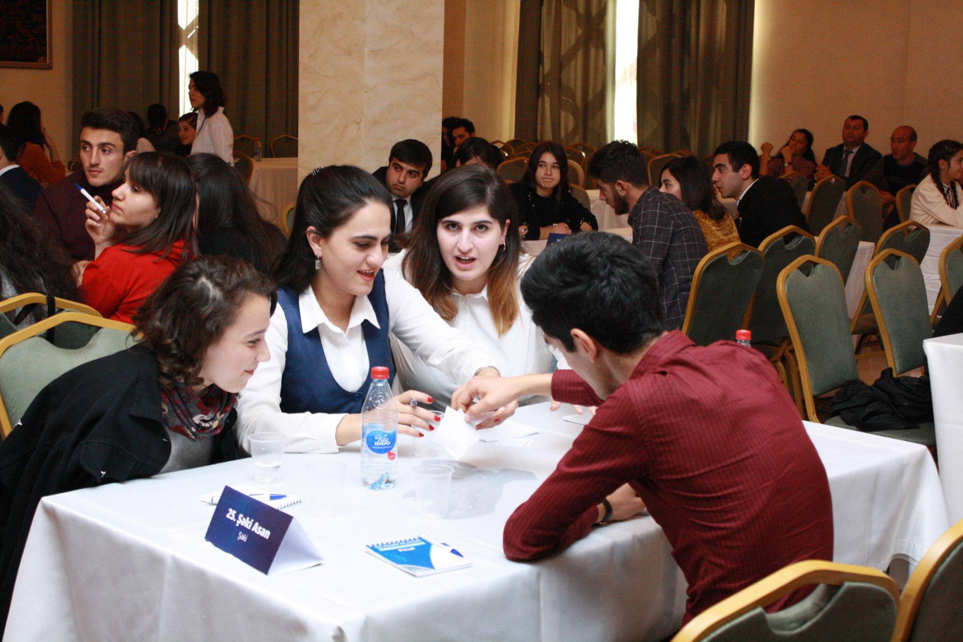 Регионы Азербайджана определили самых интеллектуальных (ФОТО)