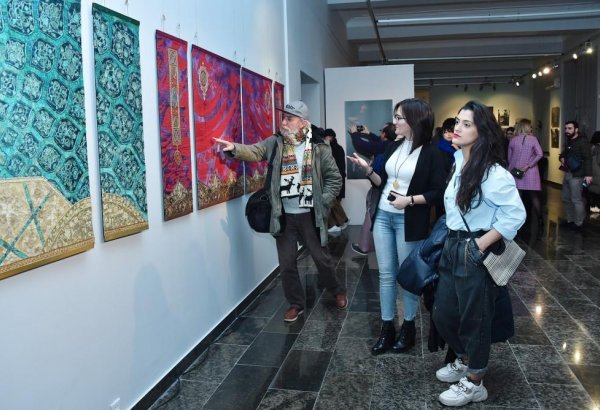 Азербайджанские фильмы и художники Европы и Азии (ФОТО)