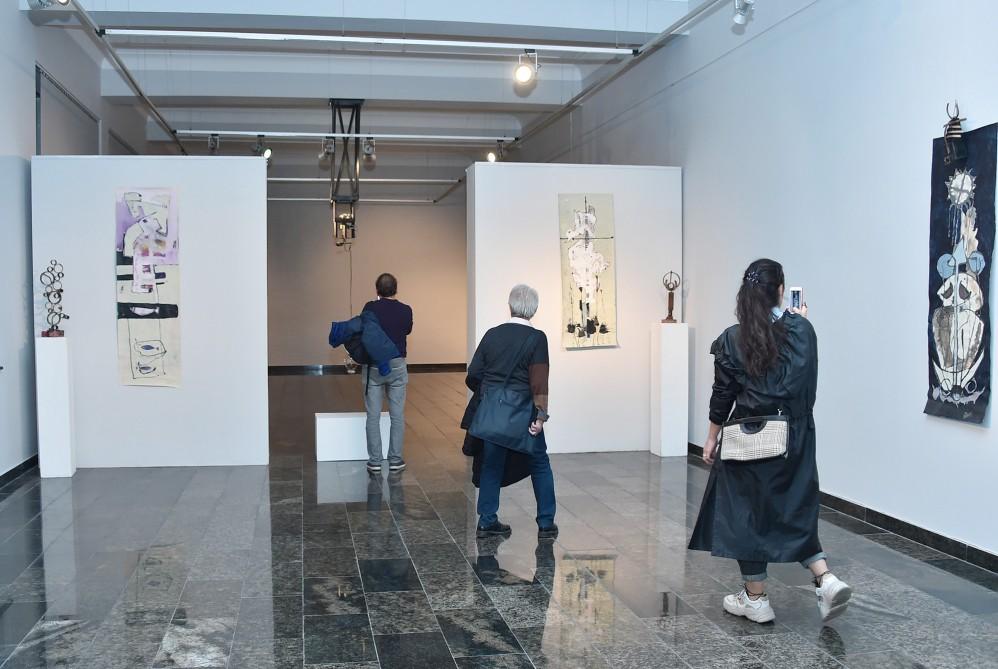 Азербайджанские фильмы и художники Европы и Азии (ФОТО)