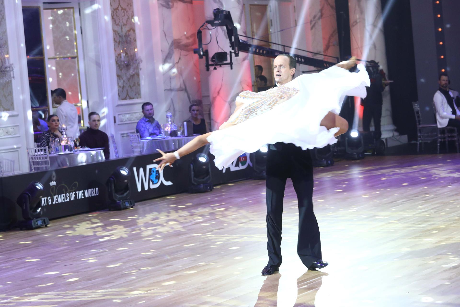 Такого в Баку еще не было! Королевский бал и ночь с бриллиантами (ВИДЕО, ФОТО)