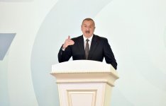 Президент Ильхам Алиев принял участие в мероприятии, посвященном 70-летию Сумгайыта (ФОТО)