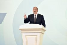 Президент Ильхам Алиев принял участие в мероприятии, посвященном 70-летию Сумгайыта (ФОТО)