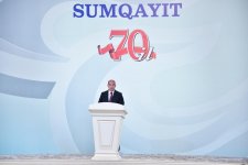 Президент Ильхам Алиев принял участие в мероприятии, посвященном 70-летию Сумгайыта (ФОТО)