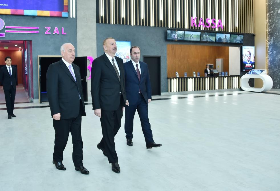Президент Ильхам Алиев принял участие в открытии нового здания кинотеатра "Низами" в Сумгайыте (ФОТО)