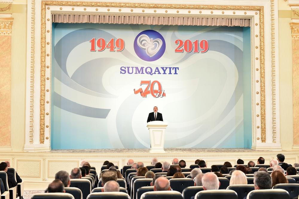 Президент Ильхам Алиев принял участие в мероприятии, посвященном 70-летию Сумгайыта (ФОТО)