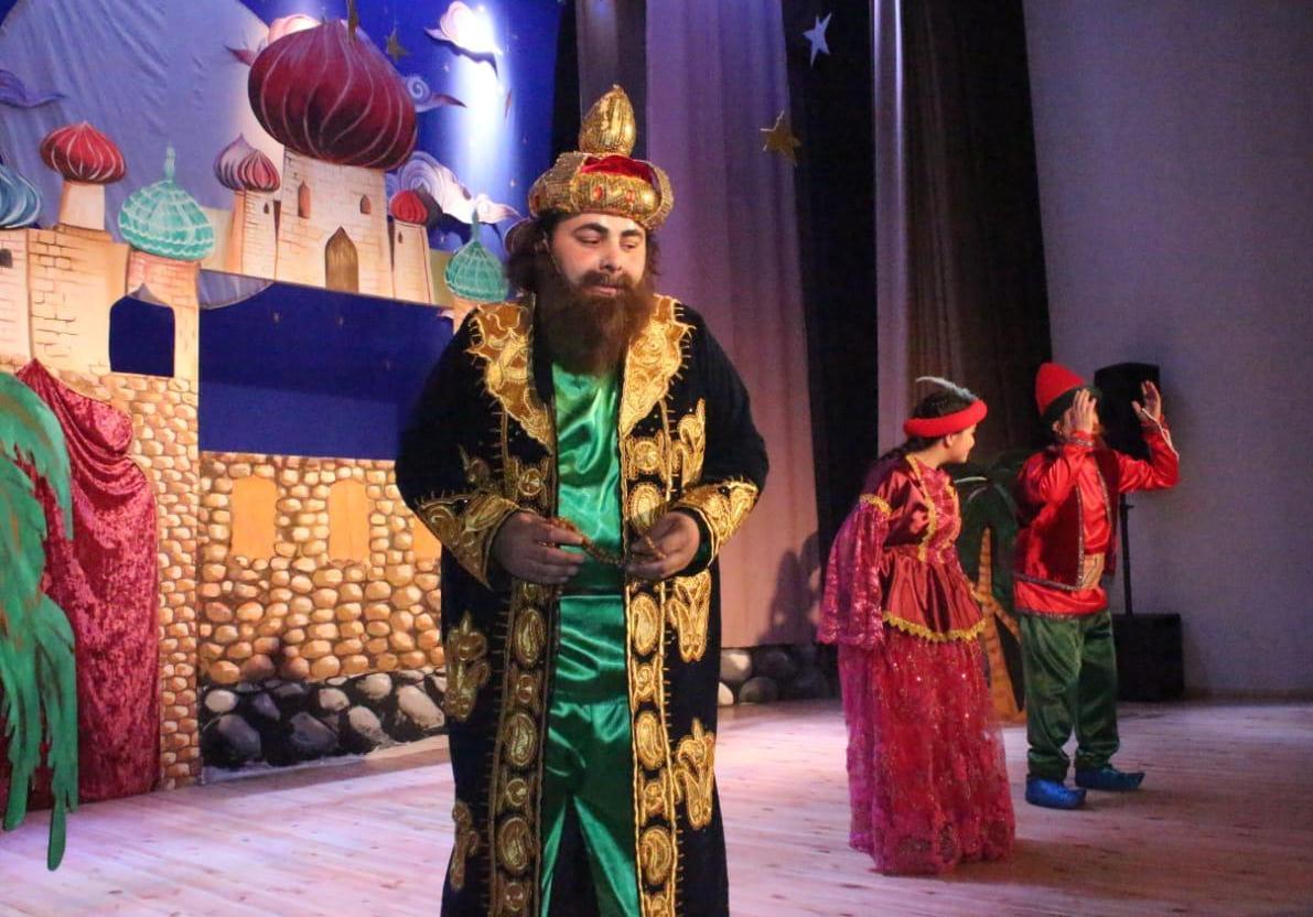 В Азербайджане открылся новый кукольный театр (ФОТО)