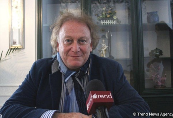 Там всегда звучит мугам… – выдающийся скрипач Майкл Гуттман о визите в Баку (ВИДЕО)