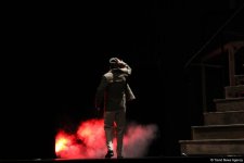 Цена вопроса – честь: в какую игру попала Гюльтекин (ФОТО)