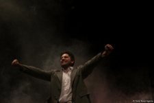 Цена вопроса – честь: в какую игру попала Гюльтекин (ФОТО)