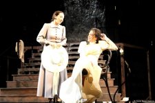 Цена вопроса – честь: в какую игру попала Гюльтекин (ФОТО)