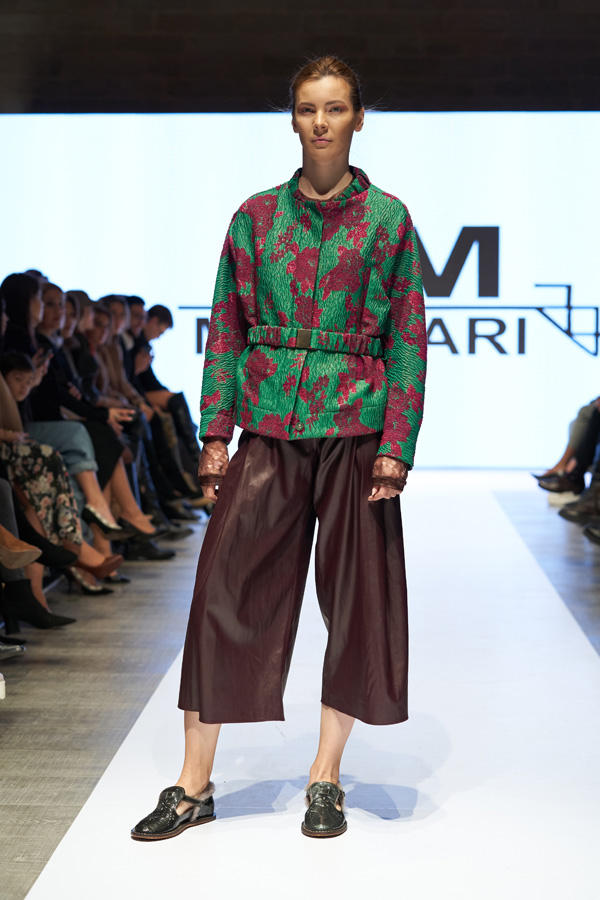 Azerbaijan Fashion Week – выход невесты в 40-кг платье с куклами, ранние браки и брутальность (ФОТО)