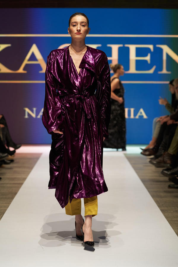 Azerbaijan Fashion Week – выход невесты в 40-кг платье с куклами, ранние браки и брутальность (ФОТО)