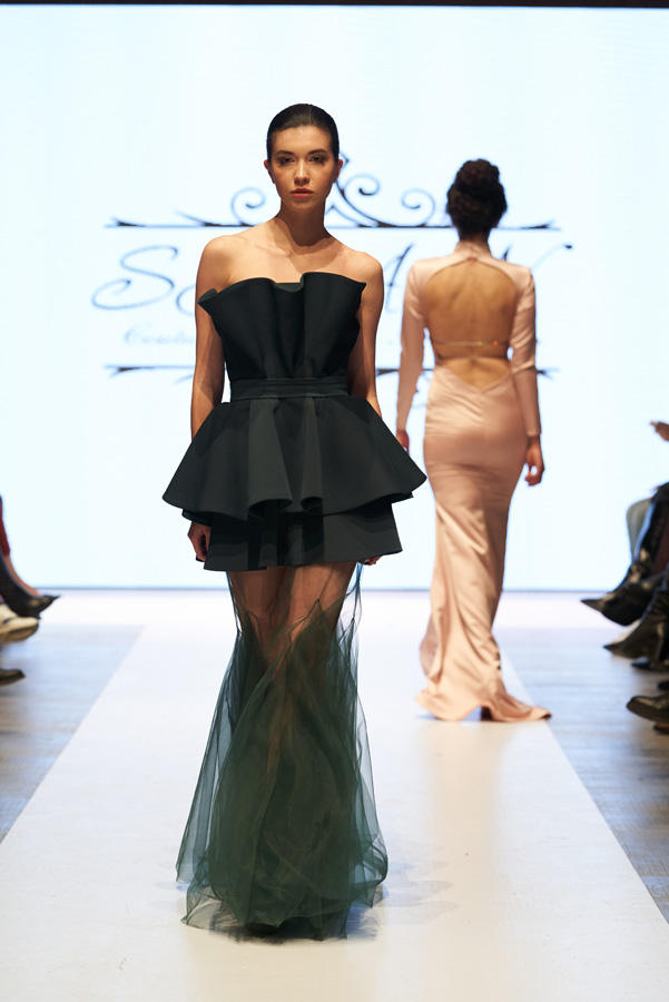 Azerbaijan Fashion Week – выход невесты в 40-кг платье с куклами, ранние браки и брутальность (ФОТО)