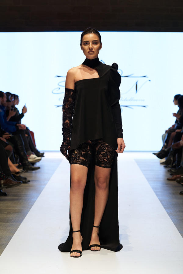 Azerbaijan Fashion Week – выход невесты в 40-кг платье с куклами, ранние браки и брутальность (ФОТО)