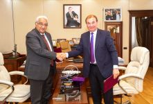 Академик Ариф Пашаев награжден почетными званиями Харьковского Авиационного Института (ФОТО)